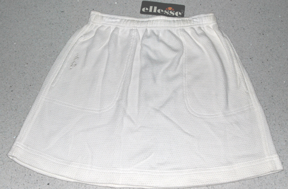 Ellesse — ELLESSE ELASTIC WAIST PIQUE SKIRT w/2 Pockets (WHITE) (X-Small)