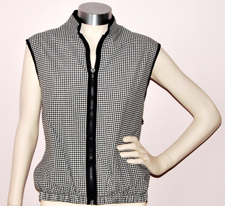 Lily's of Beverly Hills — LILY'S OF BEVERLY HILLS ZIPPER VEST (Blk Gingham) (PETITE)