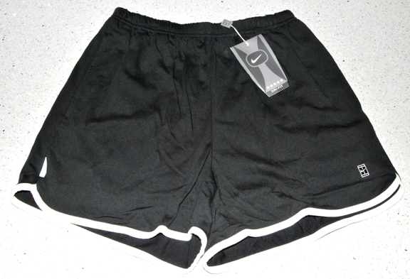 Nike — NIKE DRI-FIT SHORT 2 Pockets (BLK) (MED 8-10, 24" waist)