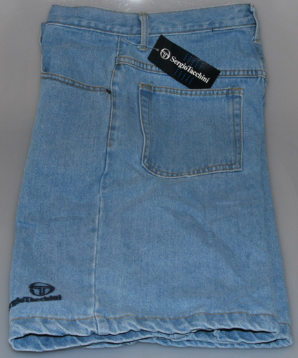 Sergio Tacchini — SERGIO TACCHINI WASHED DENIM JEAN STYLE SHORTS (32/33/40/42) 100% Cotton denim