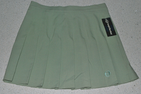 Sergio Tacchini — SERGIO TACCHINI PLEATED SKIRT (PALE MINT) knit (SIZE 12, 30" waist)