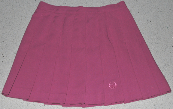 Sergio Tacchini — SERGIO TACCHINI PLEATED SKIRT (DARK PINK) knit (SIZE 8, 28" waist)