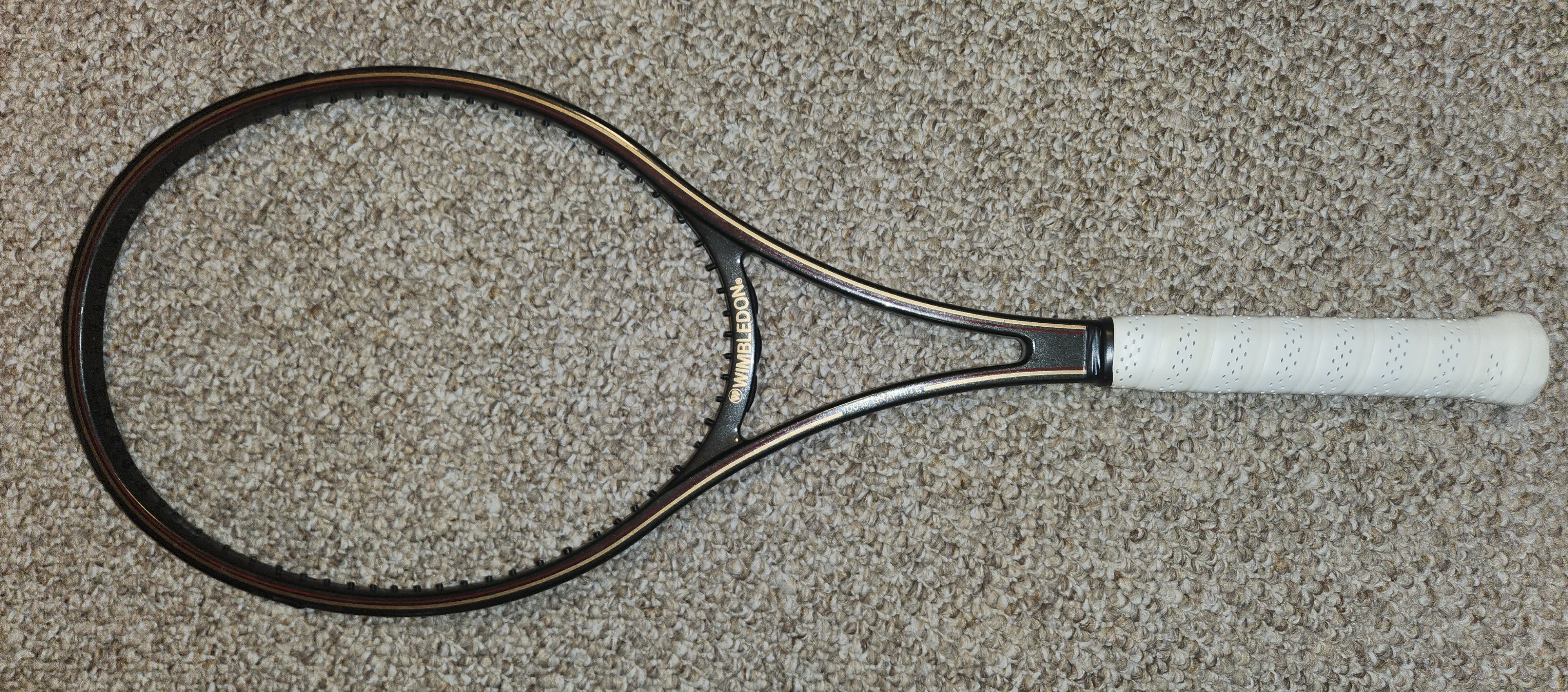 Wilson — WIMBLEDON GRAPHITE 88 (3/8) USED/EX (New Grip)