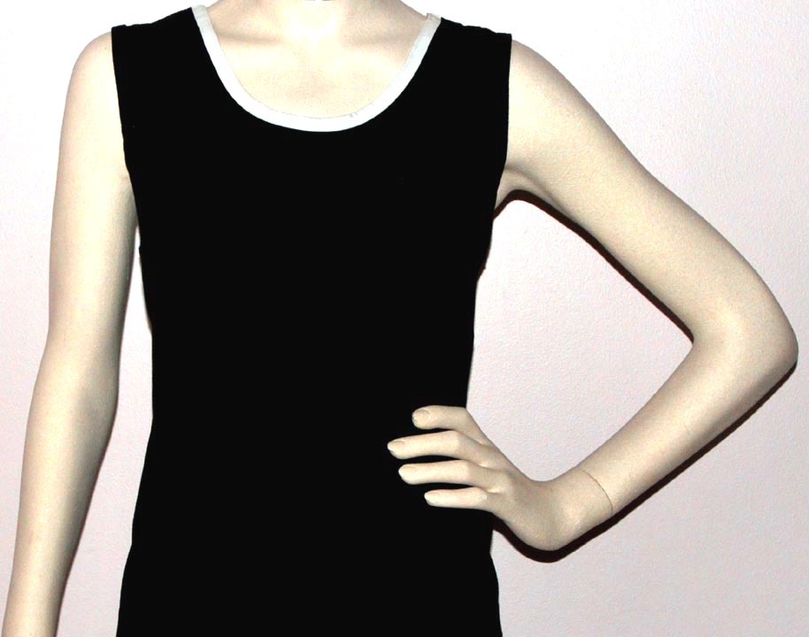 Wilson — WILSON SLEEVELESS SCOOP-NECK (Black/White) (SMALL, MEDIUM) 100% Cotton